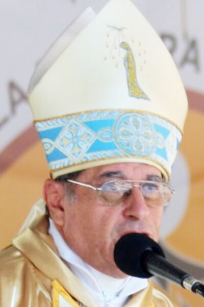Mons. Ricardo Valenzuela.