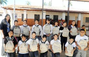 fueron-beneficiados-2-052-ninos-de-seis-escuelas-del-pais-con-el-programa-piecitos-colorados-de-prosegur--205630000000-548953.jpg