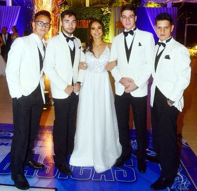 Fabrizio Morelli, Giovanni Fariña, Sofía Ayala,
Diego Rodríguez y Nelson Troche.