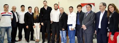 /pf/resources/images/abc-placeholder.png?d=2393