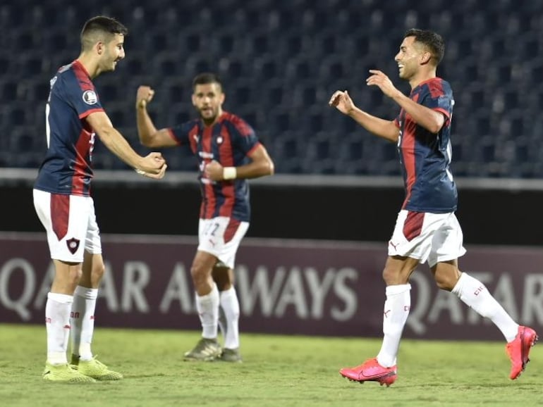 Federico Carrizo, Copa Libertadores.
