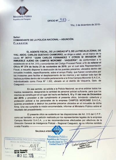 Esta es la nota del fiscal Carlos Chamorro pidiendo cobertura policial para la destrucción de puentes en la reserva.