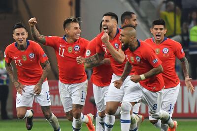 Los jugadores chilenos celebrando su clasificación a la semifinal.