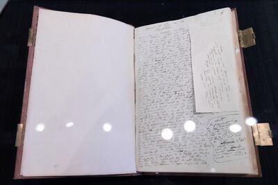 'Diary VII a/b' del naturalista y explorador Alexander von Humboldt (1769-1859) es exhibidio en la Biblioteca Estatal de Berlín, en Alemania. que muestra los nueve diarios que escribió durante sus viajes de investigación en América del Sur y Central.