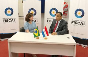 la-fiscala-general-brasilena-raquel-dodge-y-su-par-paraguayo-javier-diaz-veron-fue-en-buenos-aires-argentina--214732000000-1650500.jpg