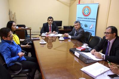 /pf/resources/images/abc-placeholder.png?d=2393