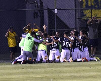 El Deportivo Santaní superó al Sportivo Luqueño por 1-0 en un duelo clave por la permanencia en la Primera División.