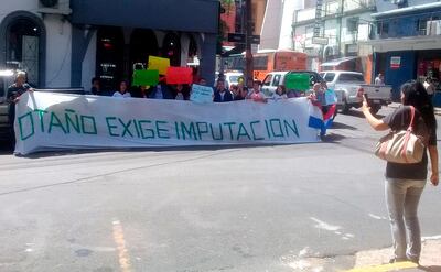 Estudiantes exigen imputación a intendente de Mayor Otaño.