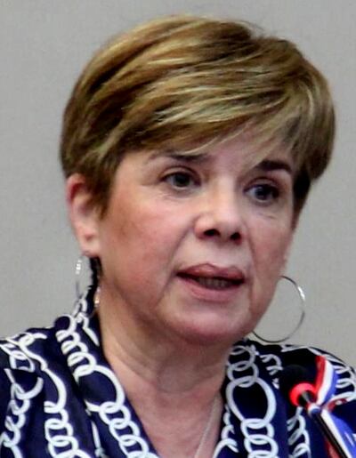 La senadora Desireé Masi, del PDP, calificó de deplorable el hecho y dijo que los candidatos deberían salir del concurso.