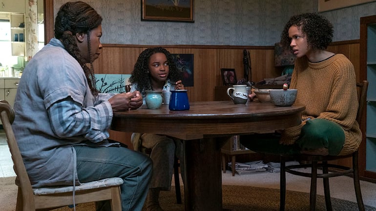 Lorraine Toussaint, Saniyya Sidney y Gugu Mbatha-Raw en "Fast Color".