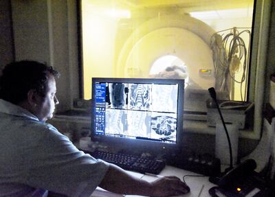 Médicos del Hospital Central del IPS aseguran que es inminente la tercerización del servicio de imágenes. Piden transparencia.