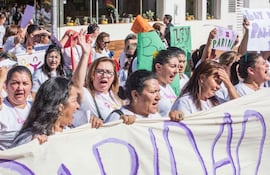 marcha-por-la-paridad-realizada-por-la-red-de-mujeres-del-sur-la-participacion-politica-es-una-de-las-principales-luchas-que-asumio-desde-los-inicio-200514000000-1826485.jpg