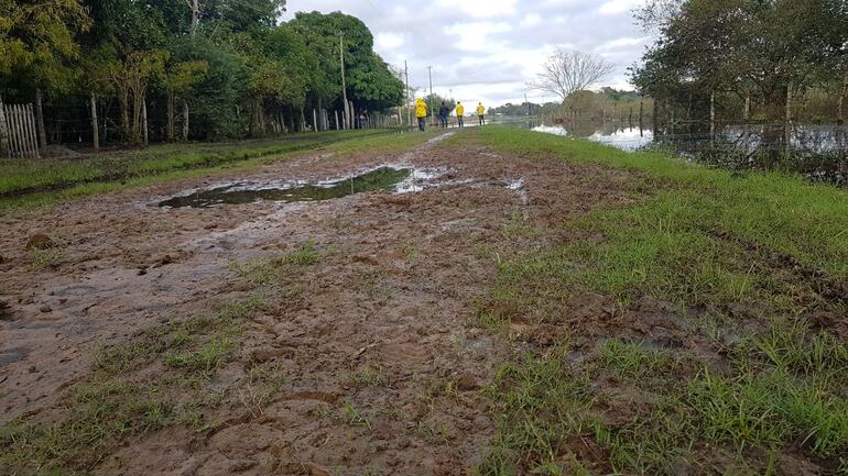 Los caminos de San Juan de Ñeembucú están en deplorables condiciones.