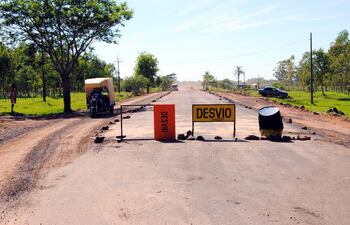 se-estima-que-el-proximo-10-de-diciembre-culminara-la-obra-de-17-kilometros-de-asfalto-el-emprendimiento-es-financiado-por-yacyreta-por-un-monto-de-211942000000-1521770.jpg