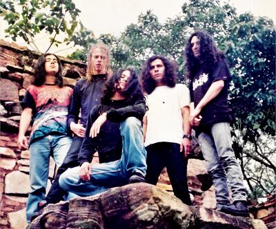 Disincarnated es el grupo de grindcore que tuvo una activa participación en la escena metalera a mediados del 90. El grupo grabó un disco que recién ahora podrá ser editado.