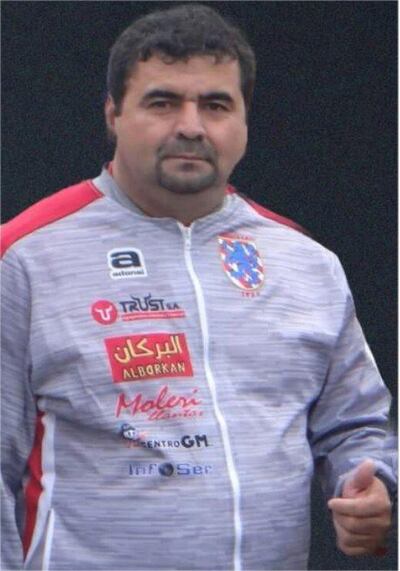 Emilio Hernán Ibarra Oviedo, nacido el  30 de junio de 1976, 
es el nuevo entrenador del Humaitá de Roque Alonso, de la Primera División C.