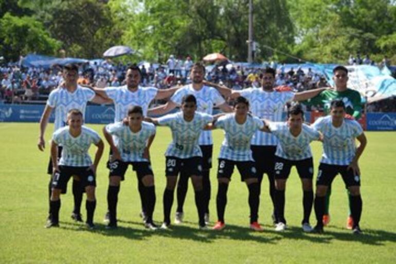 Guaireña, 12 de Octubre de Itauguá, División Intermedia.