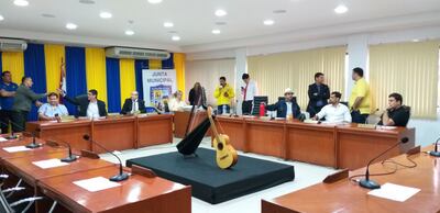 Concejales le hicieron el vacío al hijo de González Daher.