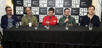 Fredi Casco, Javier Corvalán, Luis Elgue, Martín Nasta y Solano Benítez informaron acerca de “Selección 4: Arquitectura de acá”.