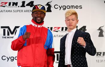 floyd-mayweather-tenshin-nasukawa-171709000000-1773957.JPG