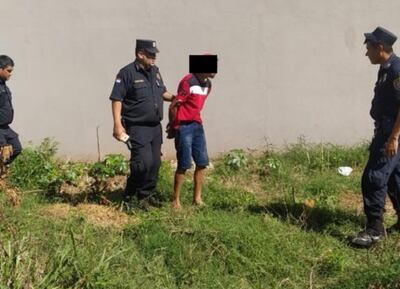 Uno de los jóvenes que fue arrestado en la capital del Amambay, ayer, luego de un intercambio de disparos con agentes policiales.