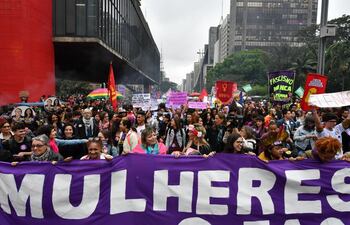 mujeres-feministas-brasil-171012000000-1811223.JPG