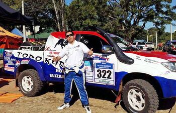 el-joven-y-conocido-corredor-de-rally-de-salto-del-guaira-luis-franco-posa-frente-a-una-de-sus-camionetas-de-competicion-ahora-aparece-en-la-mira-de-192805000000-1436284.jpg