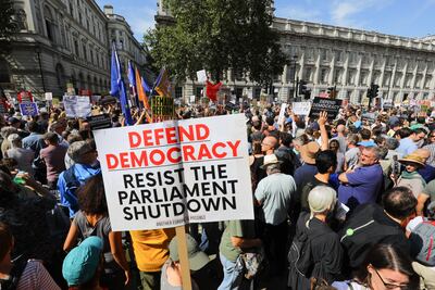 Manifestantes anti Brexit en los alrededores de Downing Street durante una de las protestas contra el "golpe de Estado" de Boris Johnson.