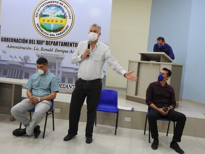 Intendente José Carlos Acevedo insultó a militares.