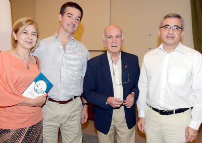 /pf/resources/images/abc-placeholder.png?d=2399