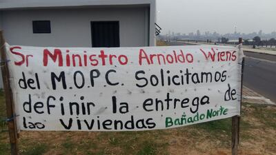 Los pobladores denominaron a la zona la Esperanza, y exigen que les construyan las viviendas sociales para tener un hogar estable.