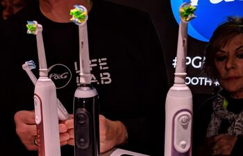 cepillo-de-dientes-inteligente-80046000000-1792841.JPG