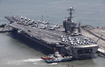 uss-george-washington-53051000000-1107216.JPG