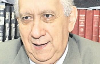 prof-dr-juan-bautista-rivarola-paoli-destacado-jurista-catedratico-y-escritor-paraguayo-fallecio-ayer--202023000000-1484693.jpg