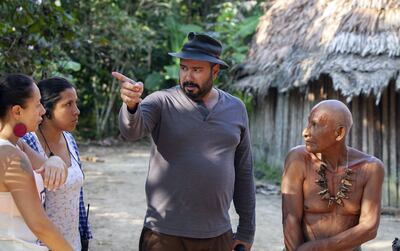El director Ciro Guerra durante el rodaje de "Frontera Verde".