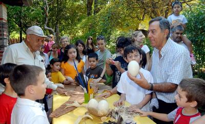 /pf/resources/images/abc-placeholder.png?d=2394