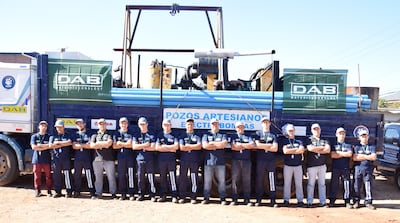 Con equipos de alta tecnología y vanguardia se realizan las perforaciones de suelo para pozos artesianos.