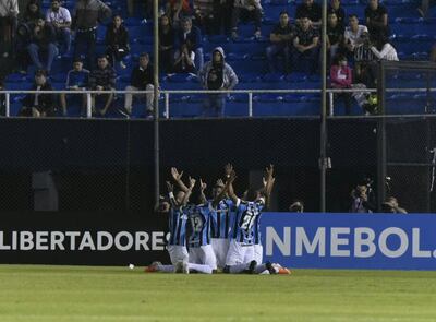 El festejo brasileño en el Defensores del Chaco.
