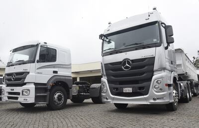 Los camiones Mercedes Benz, reconocidas por su calidad, potencia y durabilidad, cuentan con garantía y servicios en todo el país, además de financiación ágil y flexible o descuentos por compras al contado.