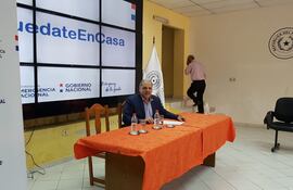 El ministro Joaquín Roa habló sobre la entrega de kits de alimentos.