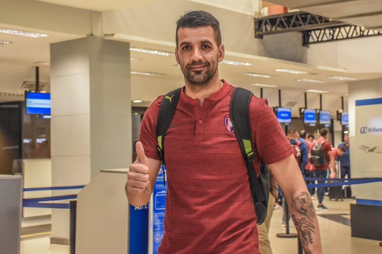 Cerro Porteño viajó a Curitiba para disputar dos amistosos.
