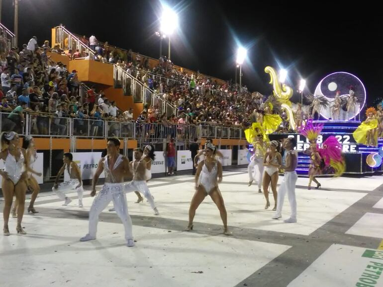 Segunda ronda del Carnaval Encarnaceno.