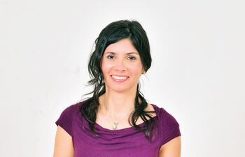 soledad-acosta-licenciada-en-letras-por-la-universidad-nacional-de-asuncion-y-master-en-filologia-hispanica-por-el-consejo-superior-de-investigacione-235853000000-1496211.jpg