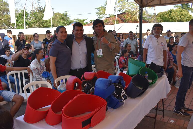 Fiesta organizada por el gobierno departamental de Central.