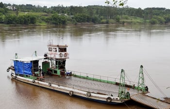 la-embarcacion-de-pasajeros-y-carga-ya-no-operara-los-sabados-y-domingos-entre-itapua-y-misiones-de-argentina--225923000000-1643291.jpg