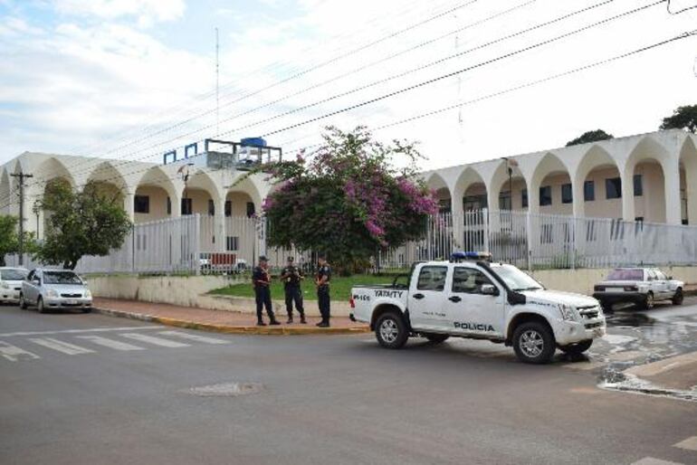 /pf/resources/images/abc-placeholder.png?d=2394