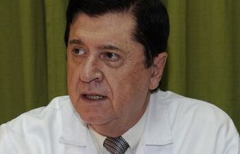 anibal-peris-decano-de-la-facultad-de-medicina--222851000000-641261.jpg