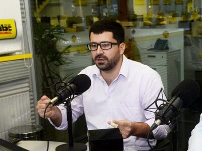 Diputado Sebastián Villarejo (Patria Querida).