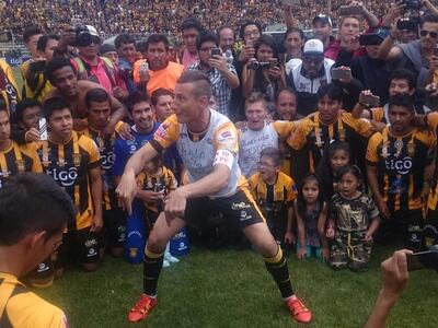 /pf/resources/images/abc-placeholder.png?d=2394