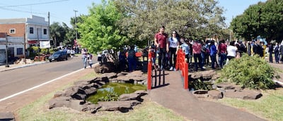La población de Fram está compuesta por descendientes de inmigrantes y de paraguayos que habitaban la zona antes de su distritación.